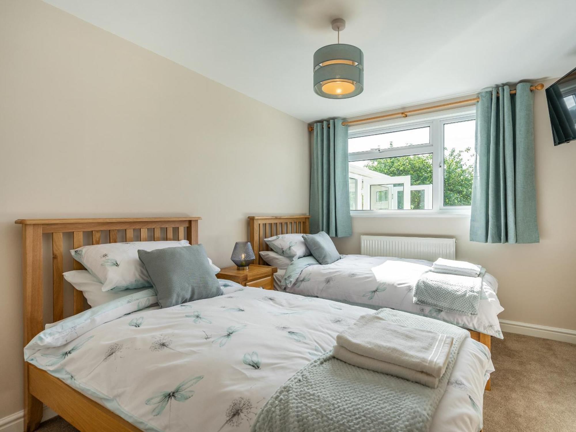 Meadowcroft Villa Bettws Disserth Eksteriør billede